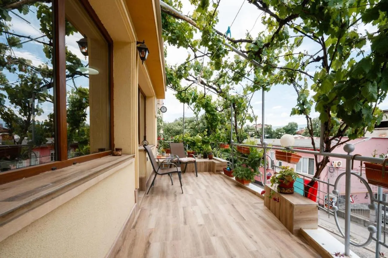 Cozy Apartment Green Terrace, Mrenicov Plovdiv Bulgaria