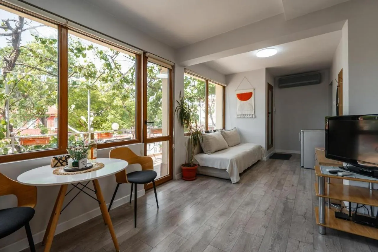 Cozy Apartment Green Terrace, Mrenicov Plovdiv 0*,