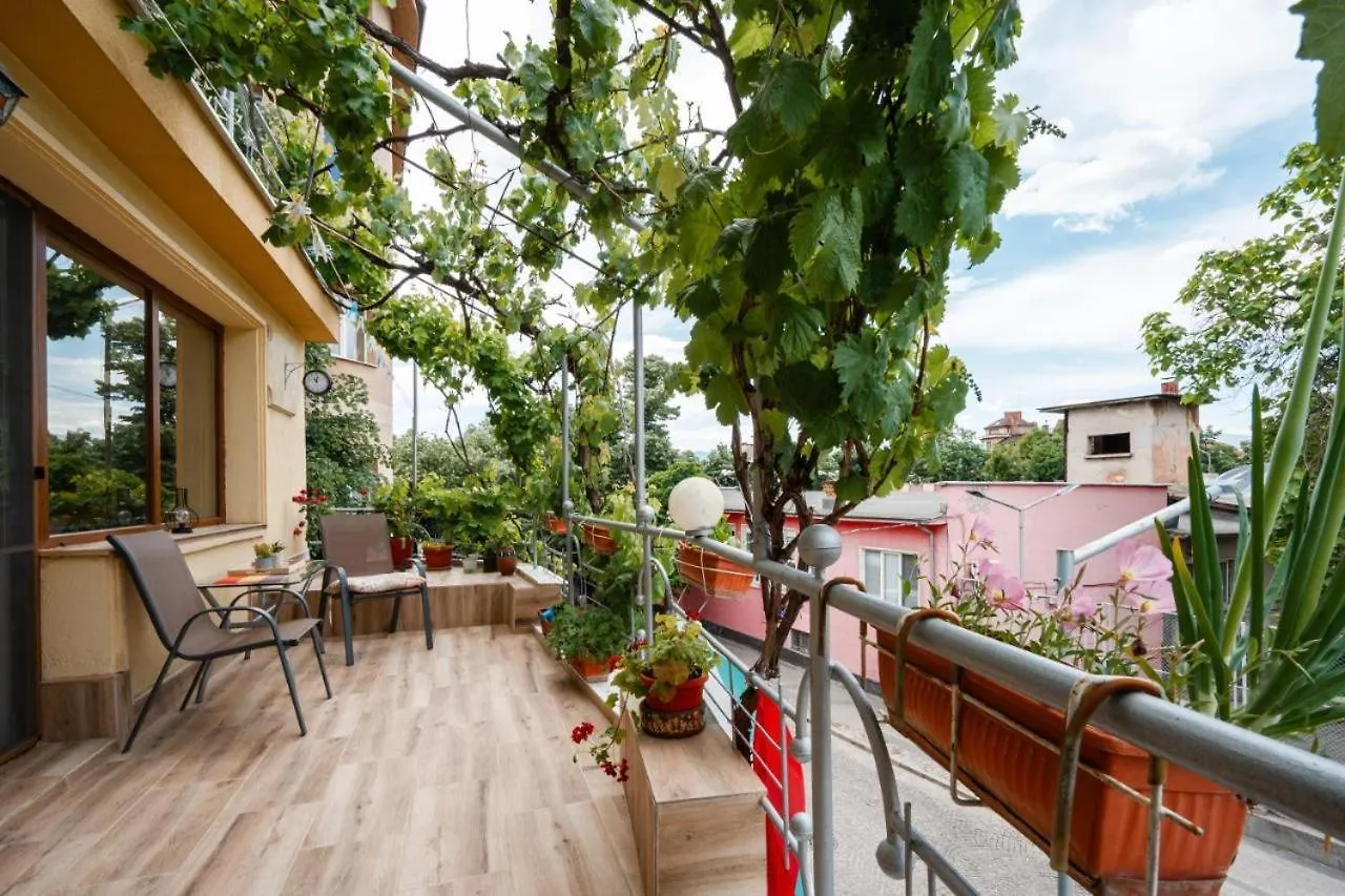 Cozy Apartment Green Terrace, Mrenicov Plovdiv 0*,  Bulgaria